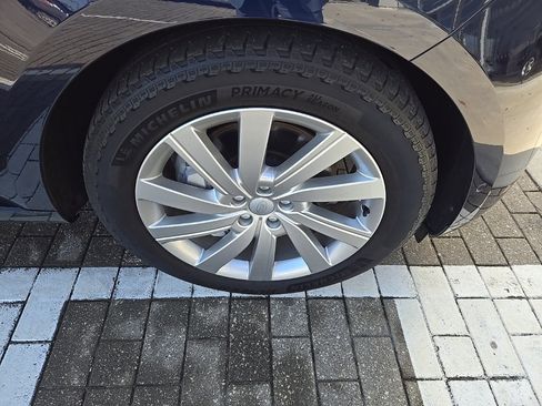 Certified 2023 Land Rover Range Rover SE image 11