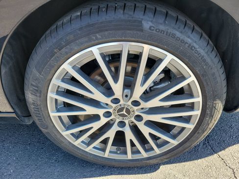 Used 2025 Mercedes-Benz CLA 250 image 32