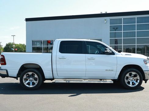 Certified 2022 RAM 1500 Big Horn AWD/4WD image 3