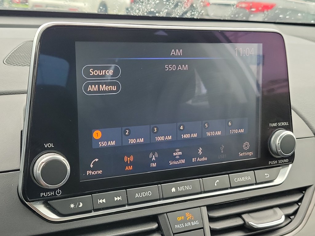 Used 2024 Nissan Altima 2.5 SV FWD image 26