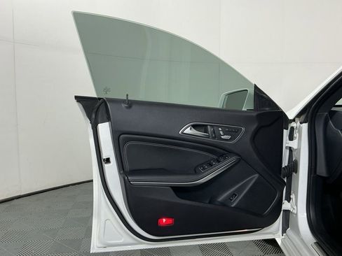 Used 2019 Mercedes-Benz CLA 250 image 20