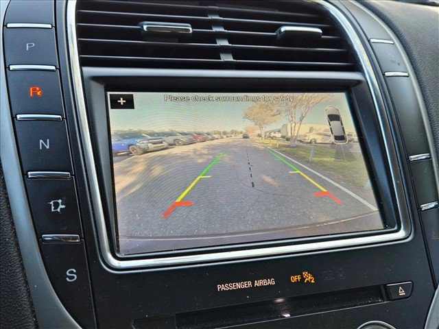 Used 2019 Lincoln Nautilus Select w/ Class II Trailer Tow Package FWD image 13