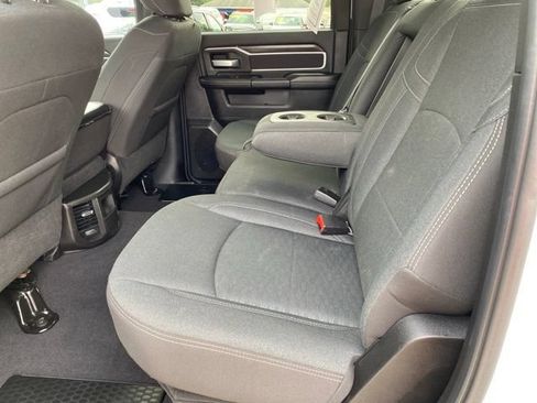 Used 2025 RAM 2500 Big Horn AWD/4WD image 31