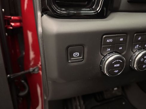 New 2026 GMC Sierra 1500 AT4 w/ AT4 Premium Package AWD/4WD image 29