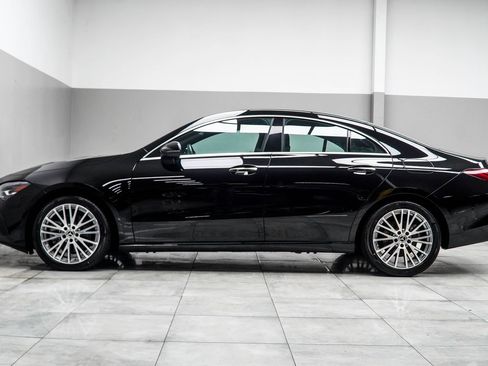 Used 2025 Mercedes-Benz CLA 250 image 9
