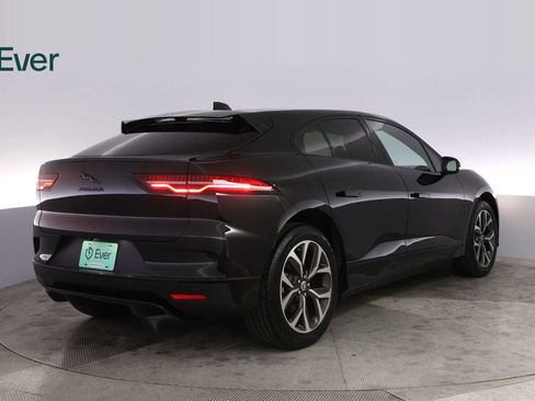 Used 2024 Jaguar I-PACE R-Dynamic HSE AWD/4WD image 3