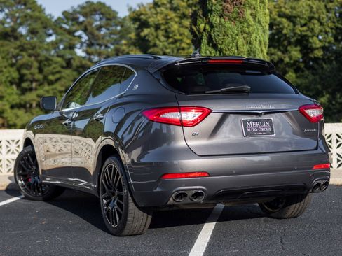 Used 2018 Maserati Levante GranSport image 7