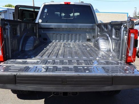 Used 2025 Ford F350 Platinum w/ Platinum Plus Package AWD/4WD image 16