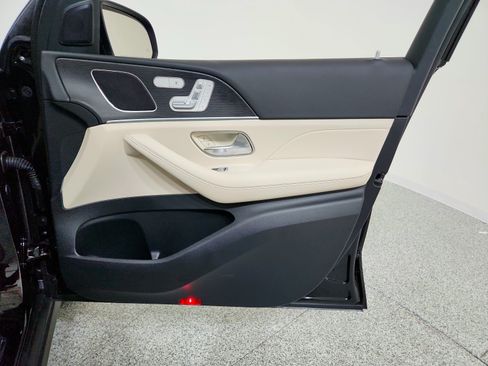 Certified 2025 Mercedes-Benz GLE 350 4MATIC image 44