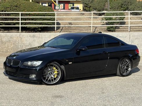 Used 2008 BMW 335i Coupe image 3