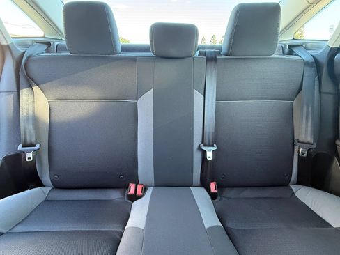 Used 2014 Ford Focus SE FWD image 22