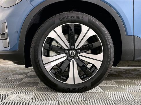 Used 2023 Volvo XC40 Recharge Plus AWD/4WD image 8