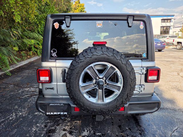 Used 2021 Jeep Wrangler Unlimited Sahara w/ Cold Weather Group AWD/4WD image 14