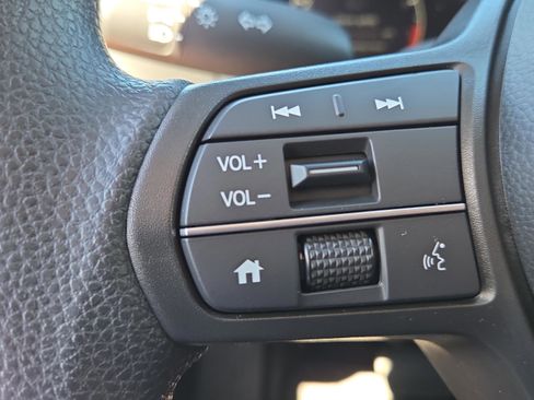 New 2026 Honda HR-V LX image 23