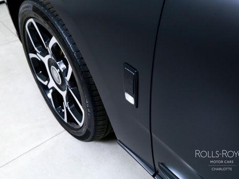 Used 2023 Rolls-Royce Cullinan image 40