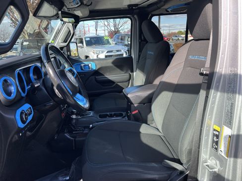 Used 2021 Jeep Wrangler Unlimited Rubicon 4xe w/ Cold Weather Group image 13