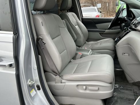 Used 2014 Honda Odyssey EX-L image 27