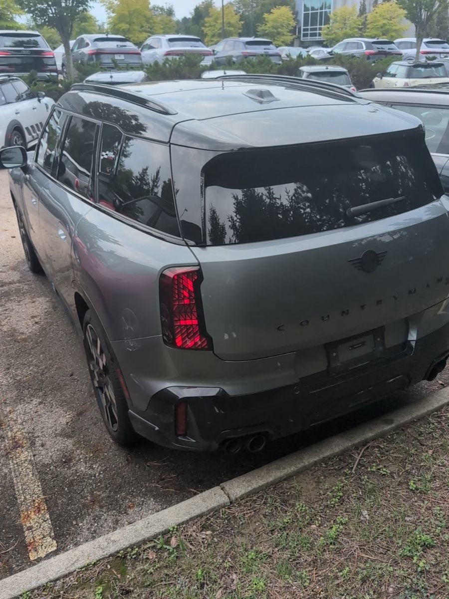 Certified 2025 MINI Cooper Countryman John Cooper Works w/ Comfort Package Max AWD/4WD image 2