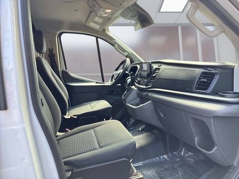 Used 2025 Ford Transit 250 Low Roof w/ Exterior Upgrade Package RWD image 18