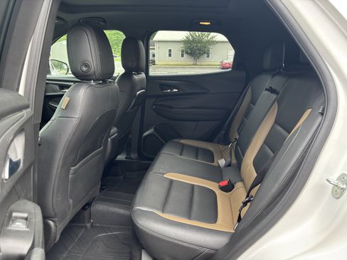 Used 2021 Chevrolet TrailBlazer ACTIV w/ Sun and Liftgate Package AWD/4WD image 14