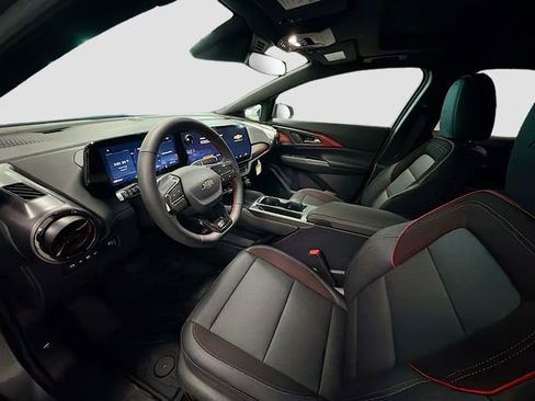 New 2026 Chevrolet Equinox EV RS FWD image 23