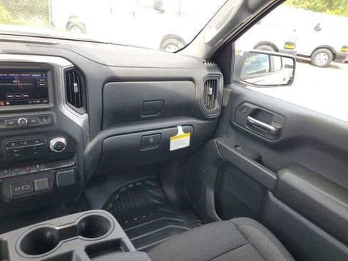 New 2026 GMC Sierra 1500 Pro w/ Pro Value Package AWD/4WD image 15