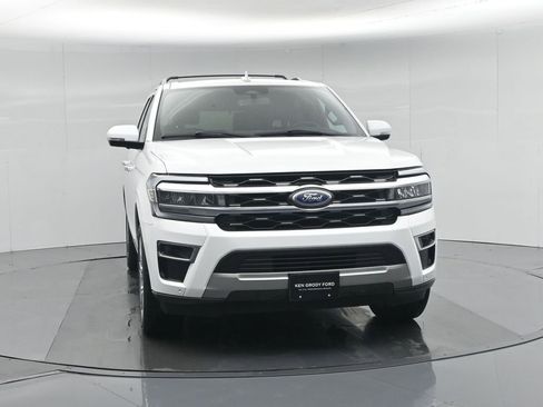Used 2024 Ford Expedition Limited image 34