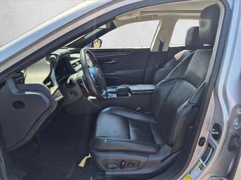 Used 2020 Lexus ES 350 w/ Premium Package FWD image 10