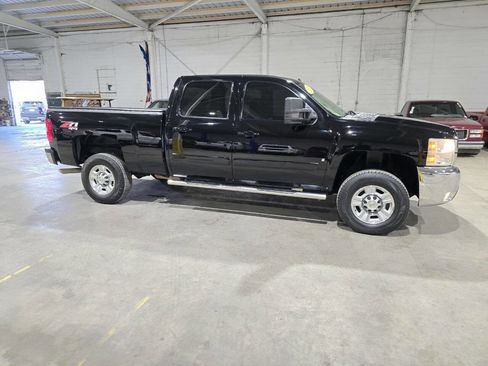 Used 2008 Chevrolet Silverado 2500 LTZ w/ Suspension Package, Off-Road AWD/4WD image 18