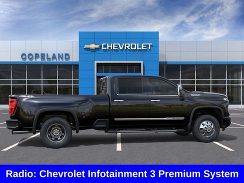 New 2026 Chevrolet Silverado 3500 High Country w/ High Country Premium Package AWD/4WD image 6