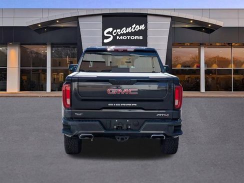 Certified 2022 GMC Sierra 1500 AT4 w/ AT4 Premium Package AWD/4WD image 4