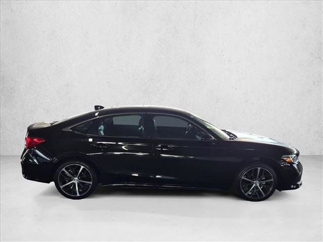 Used 2024 Honda Civic Touring image 4