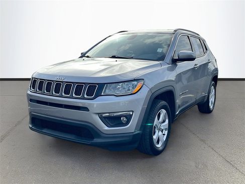 Certified 2020 Jeep Compass Latitude image 3