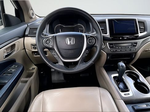 Used 2017 Honda Pilot EX-L image 8
