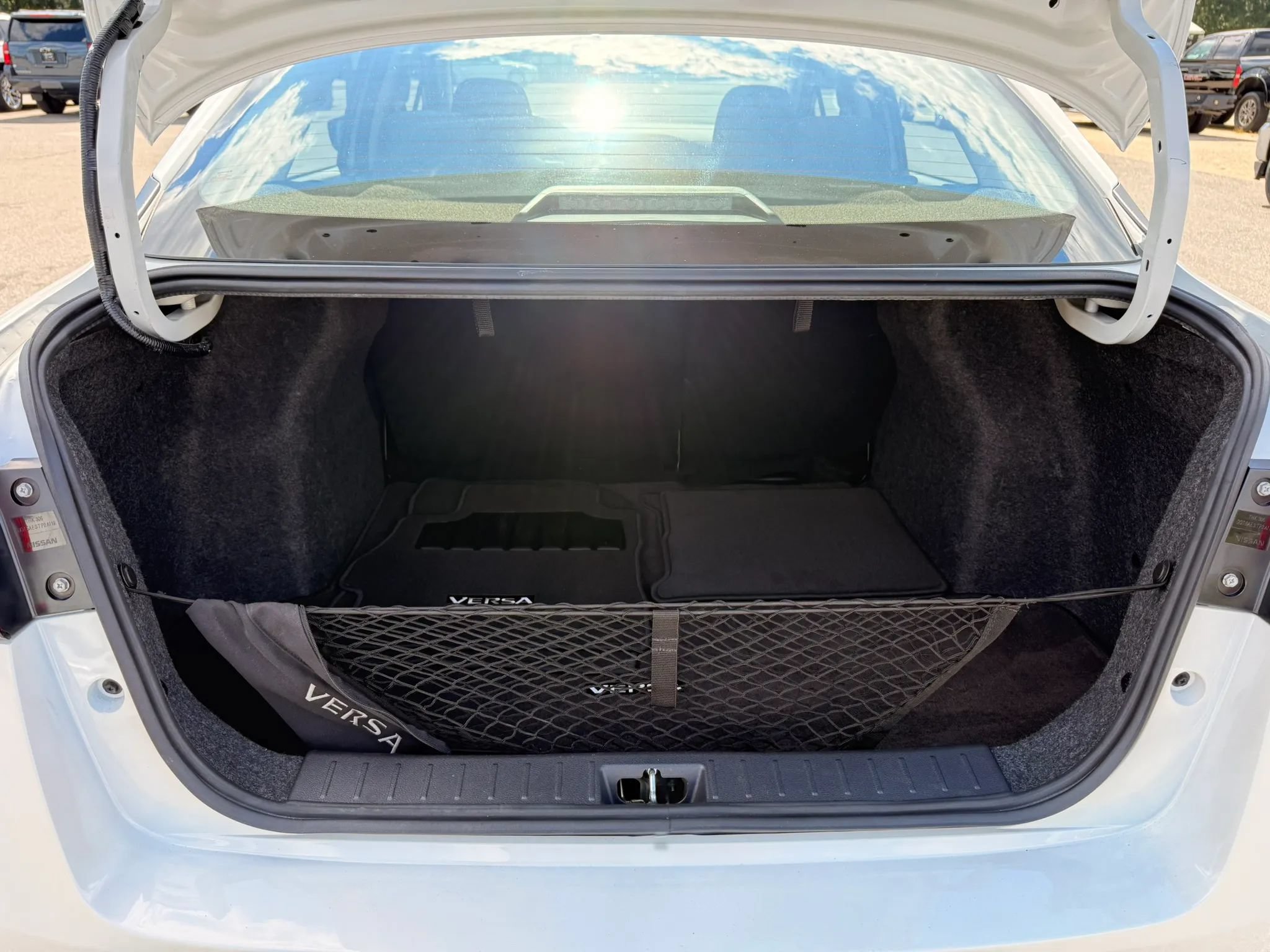 Used 2024 Nissan Versa SR w/ Trunk Package FWD image 34