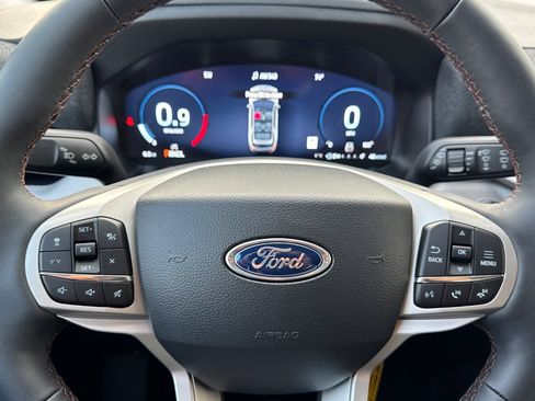 New 2026 Ford Explorer Active image 24