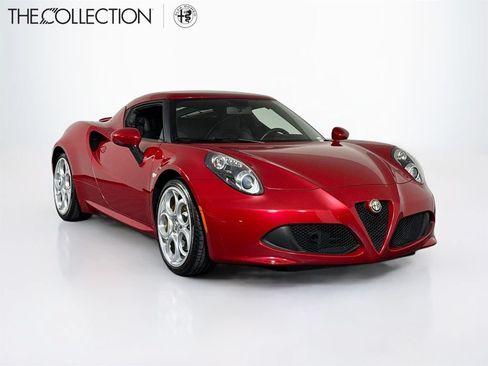 Used 2016 Alfa Romeo 4C Coupe w/ Convenience Group - Coupe RWD image 7