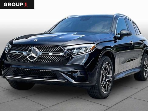 Certified 2026 Mercedes-Benz GLC 300 image 1