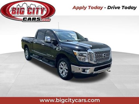 Used 2017 Nissan Titan SL AWD/4WD image 1