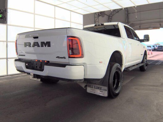 Used 2025 RAM 3500 Laramie w/ Night Edition AWD/4WD image 4