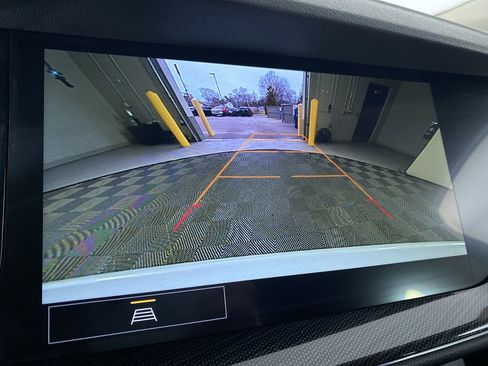 Certified 2023 Buick Envision Preferred w/ Sport Touring Package image 6