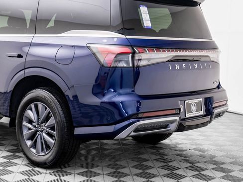 Certified 2025 INFINITI QX80 Pure image 35