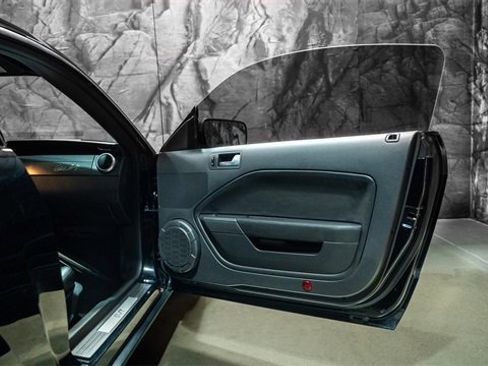 Used 2007 Ford Mustang Shelby GT500 image 10