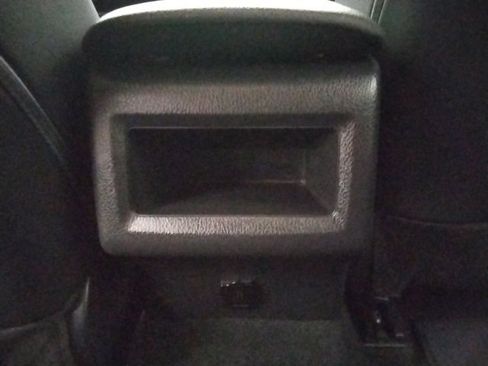 Used 2024 Toyota Camry SE image 43