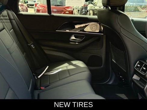 Used 2024 Mercedes-Benz GLE 350 4MATIC image 11