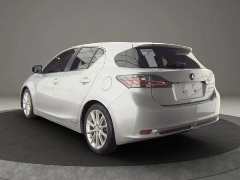 Used 2013 Lexus CT 200h w/ Premium Pkg w/Backup Camera FWD image 10