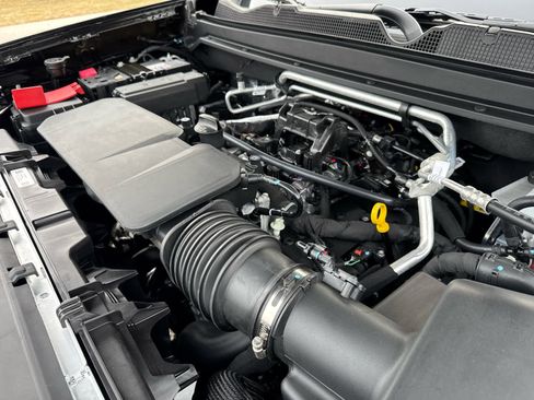 New 2026 Chevrolet Colorado W/T w/ WT Custom Package image 12