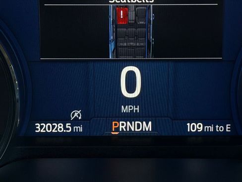 Used 2024 Ford Expedition XLT image 16