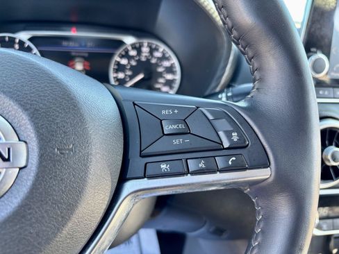 Used 2021 Nissan Sentra SV FWD image 16