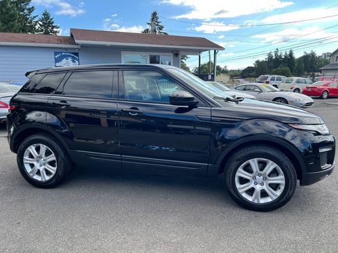 Used 2017 Land Rover Range Rover Evoque SE Premium AWD/4WD image 38